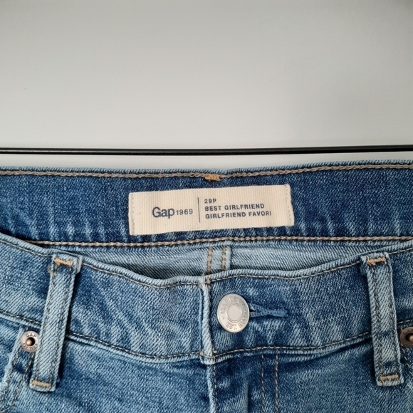 **Host Pick** Gap Distressed Best Girlfriend Jeans - Picture 4 of 6